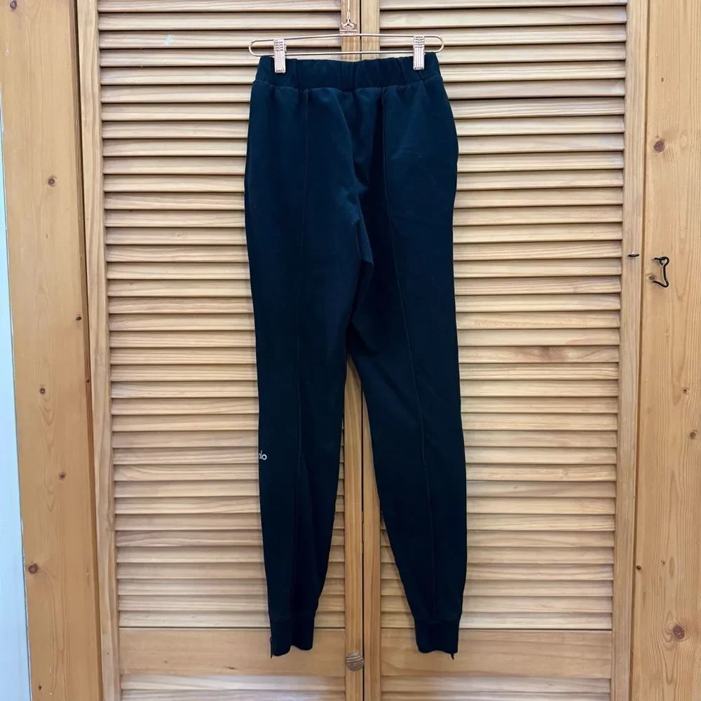ALO Yoga Black Jogger Pants size XS